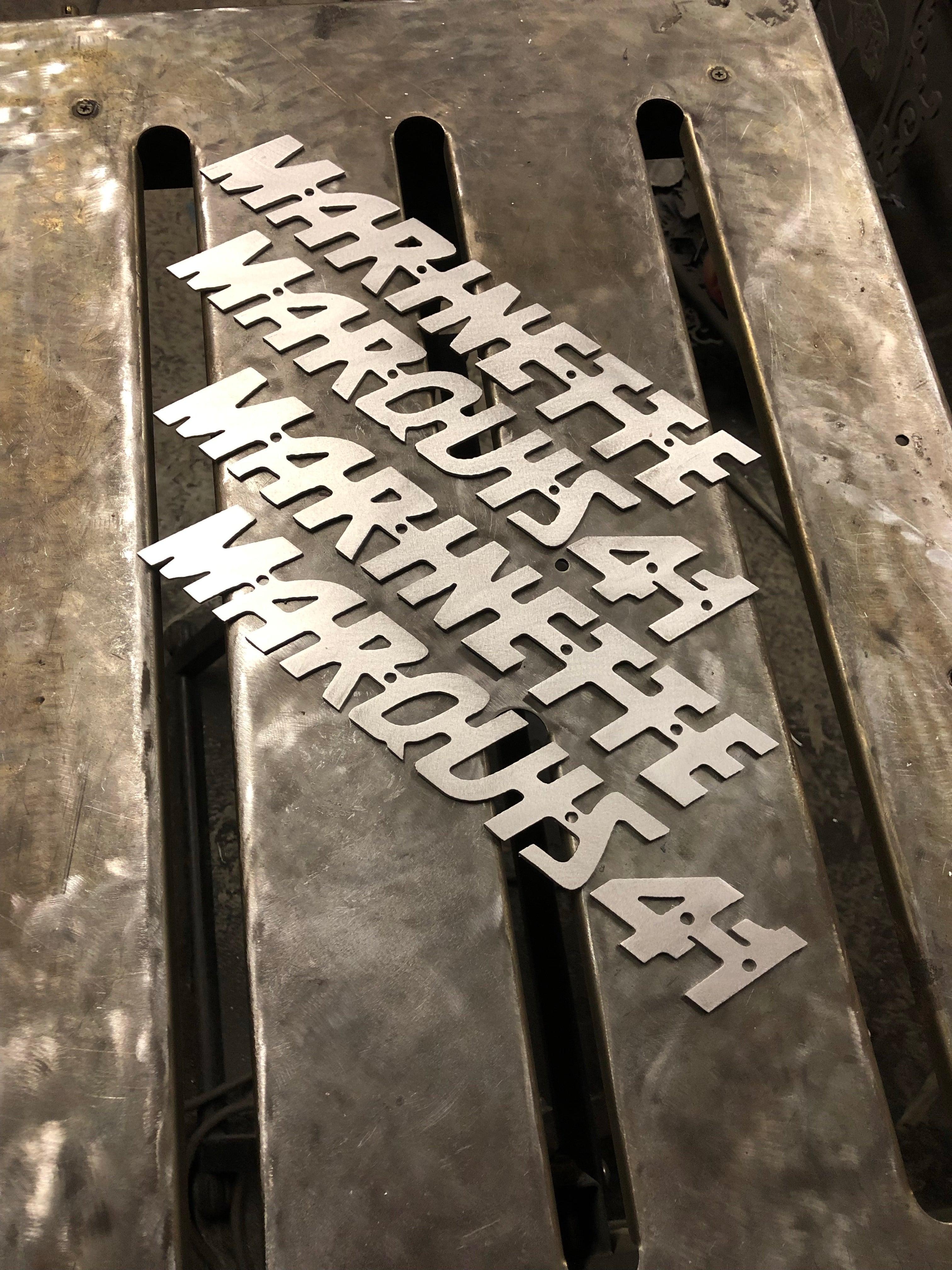 Marinette Yacht Emblems – OEM Replacement Nameplates & Numbers